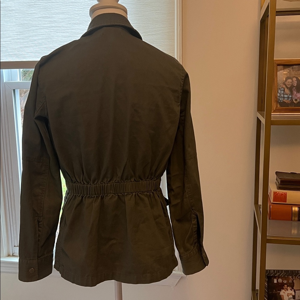 Green Jacket - Picture 8 of 9